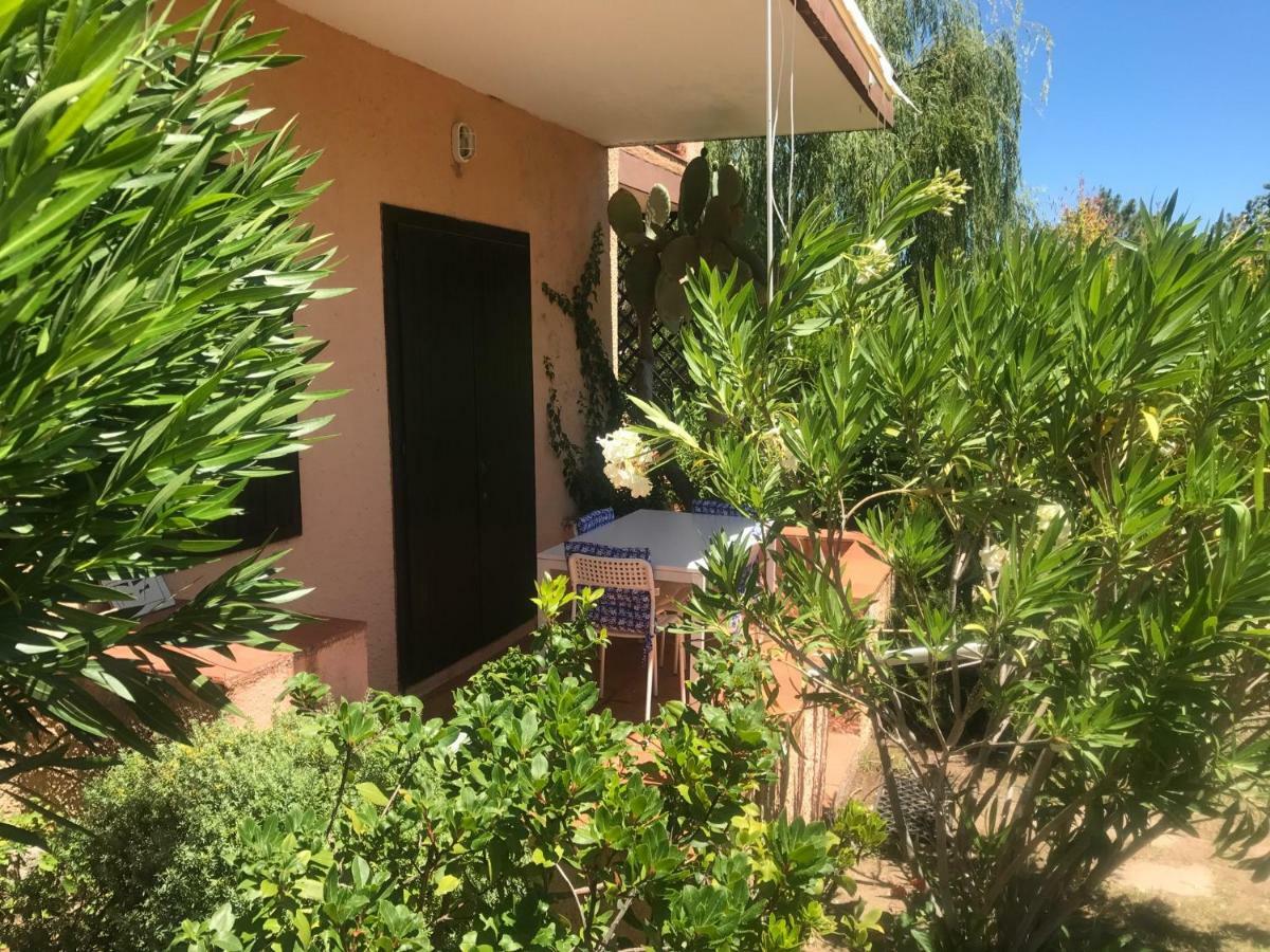 Bilocali Residenza Mediterranea Cannigione Buitenkant foto