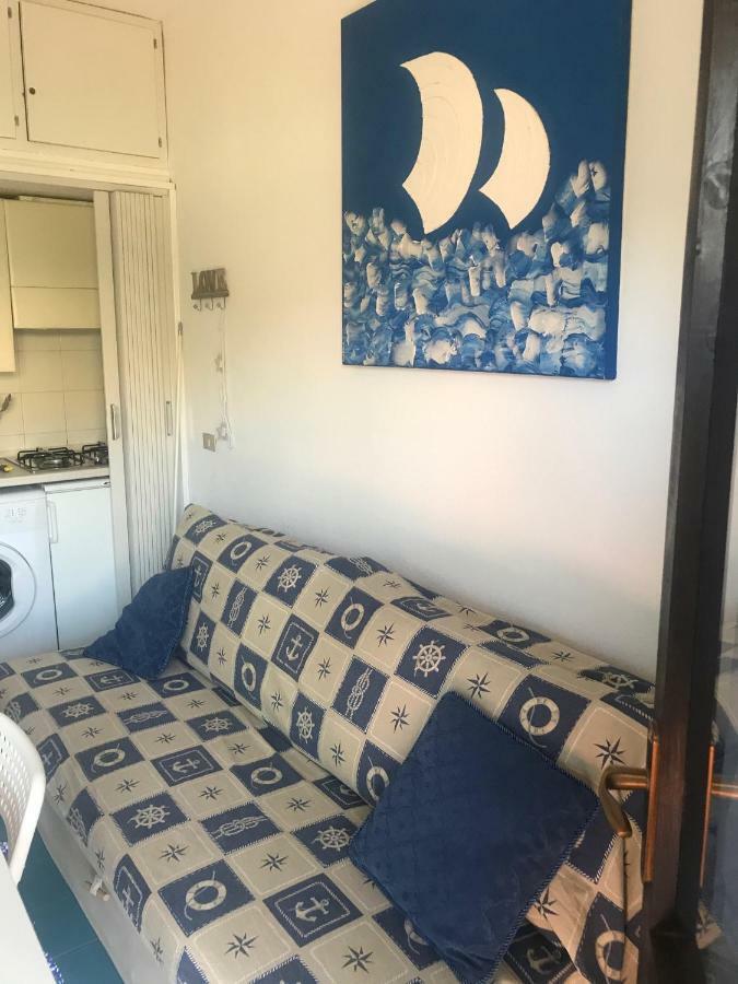 Bilocali Residenza Mediterranea Cannigione Buitenkant foto